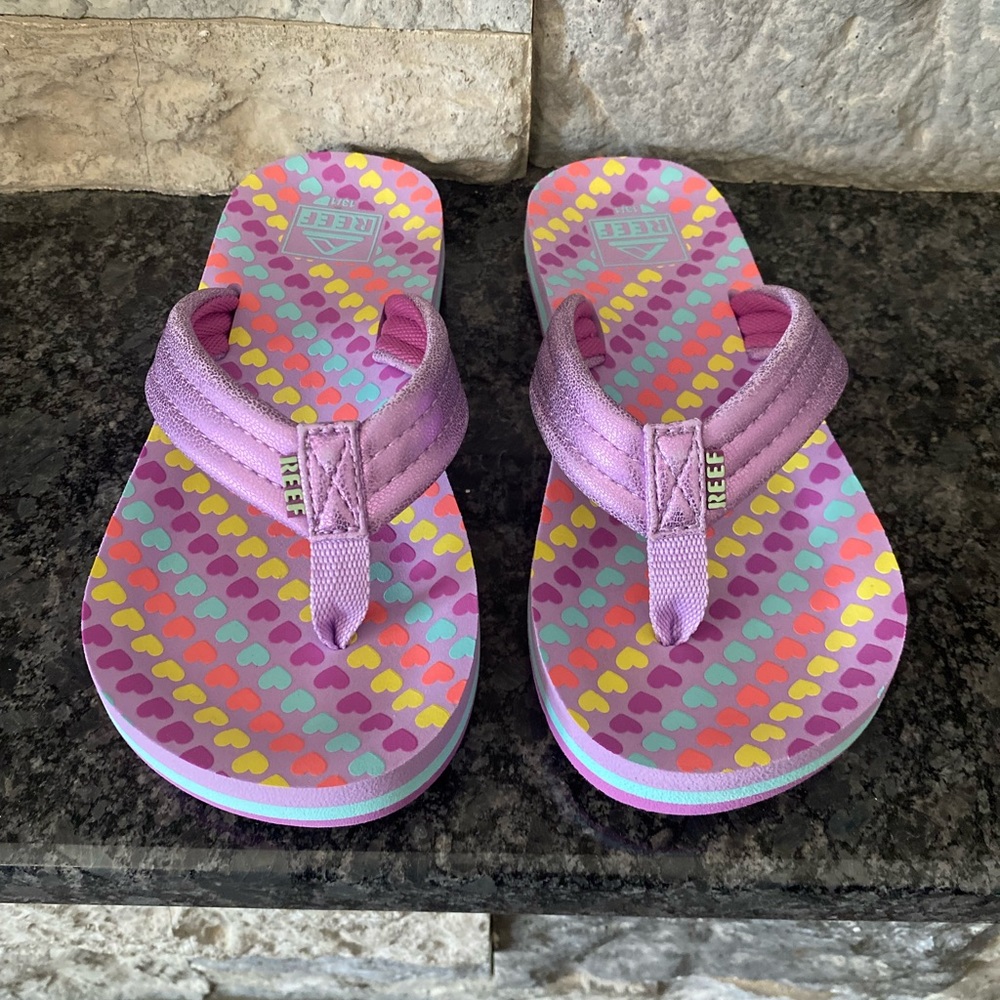Reef girls flip flops - size 13/1